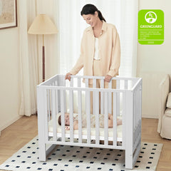 Mamazing EvoNest crib with wheels allows effortless room-to-room movement.