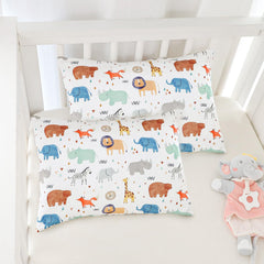 Man Fai Sky pillowcase with animal-patterns adds playful bedtime appeal.
