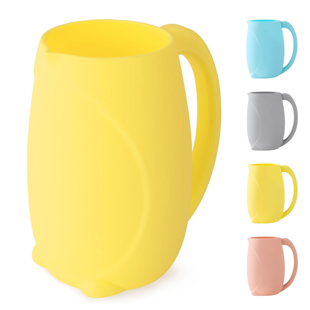 Mandoo penguin-yellow bath rinse cup for gentle, controlled rinsing during baby baths.