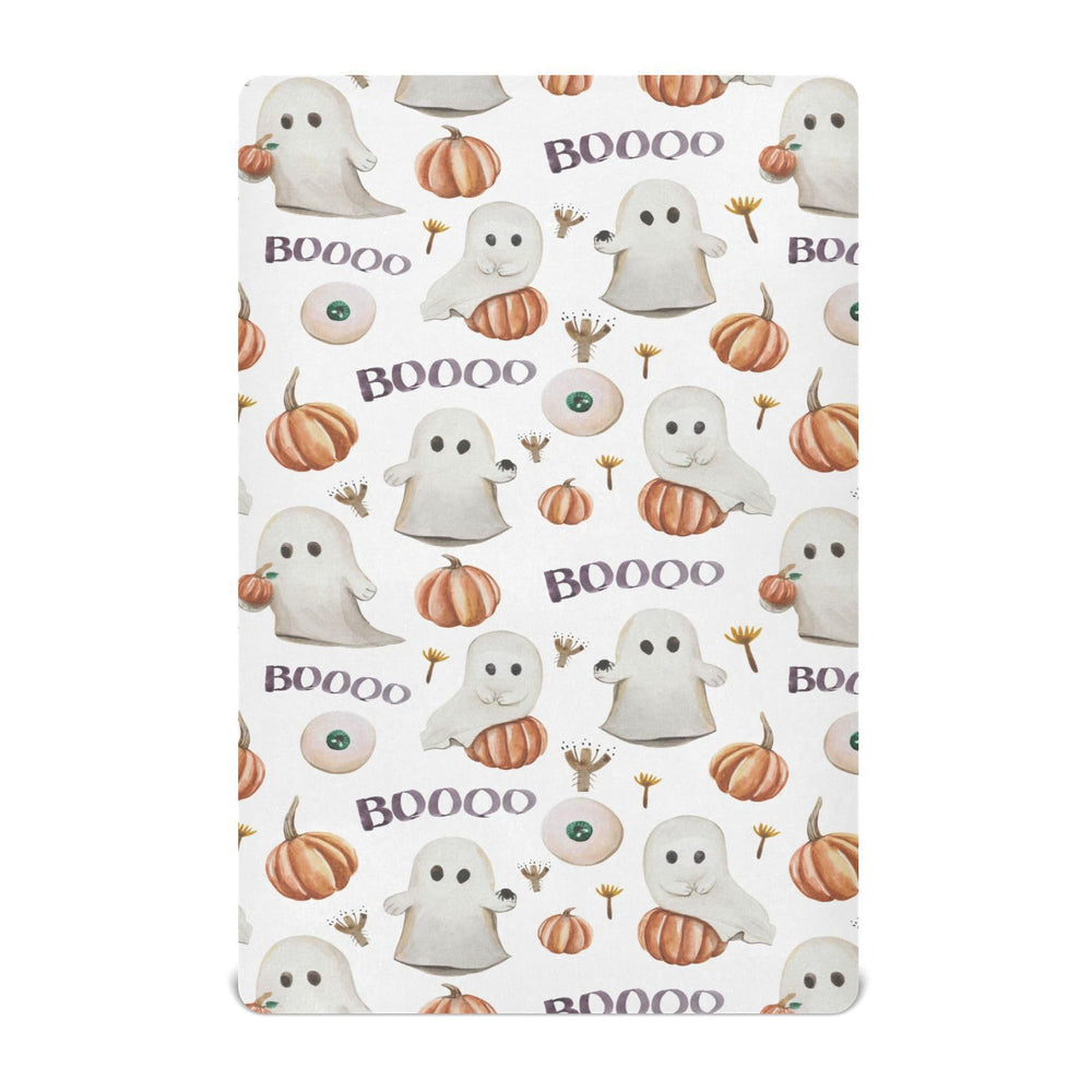 Mazeann Ghosts Pumpkins print crib sheet for a playful Halloween sleep space.