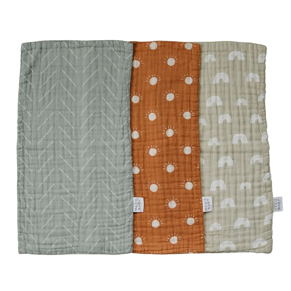 Mebie Baby burp cloths neutral print 3-pack front view, soft muslin for sensitive skin