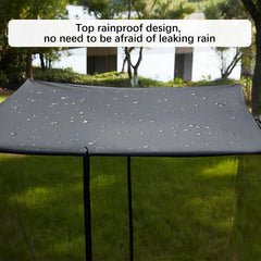 Mengersi net with ground anchor pegs secured against the wind for outdoor use.