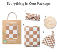 Miaoberry wooden birth announcement card adds a memorable keepsake.