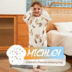 Soft fabric close-up from MICHLEY sleeping bag for gentle baby skin