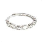 Milky Treasures Band Ring setting close-up showing craftsmanship for a personalized keepsake.