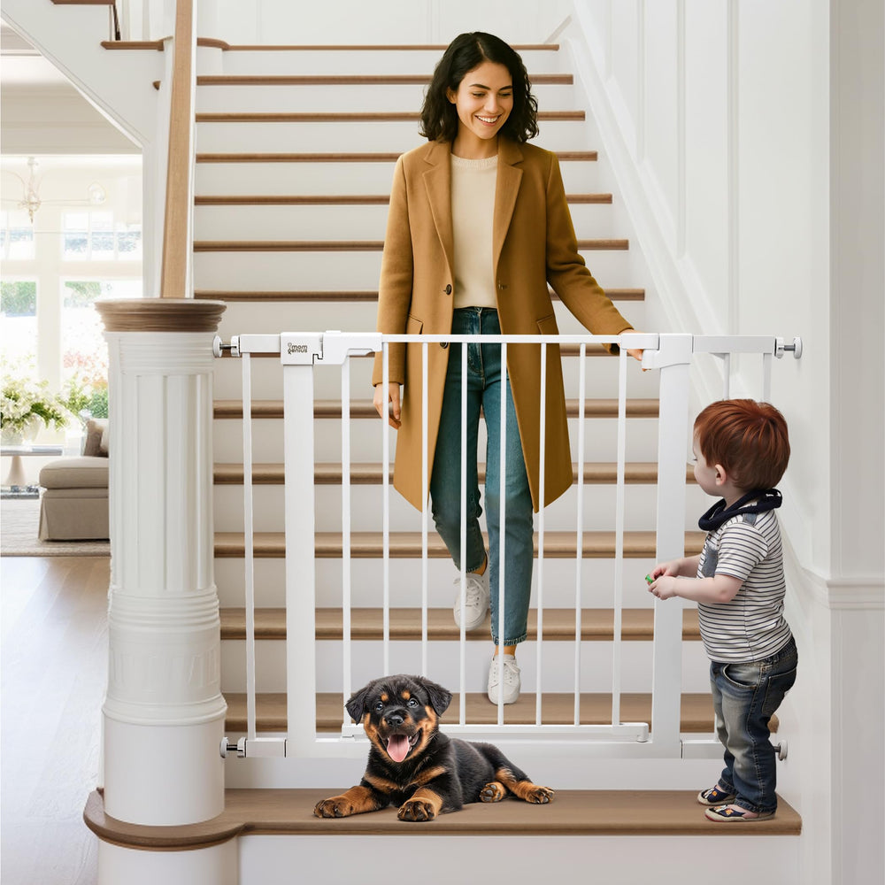Mom Genius wide, adjustable gate for stairs fits up to 40.5 inches for flexible layouts.