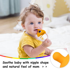 Mombella Clownfish teether textures offer varied chewing sensations to soothe gums.