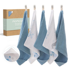 Momcozy 4-layer washcloths show absorbent, quick-dry fabric.