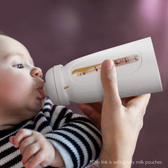 Momcozy milk storage bag with transfer-free design for easy feeding.