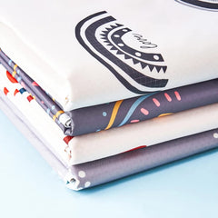 MOMIGO waterproof surface keeps spills contained and easy to wipe.