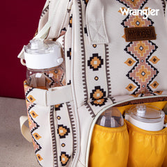 Montana West Wrangler main interior organization with five pockets.