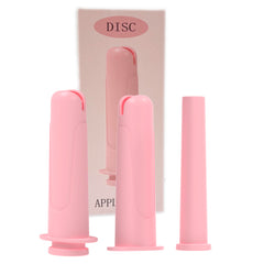 Mottery DISC applicator demonstrates ergonomic insertion for easy use.