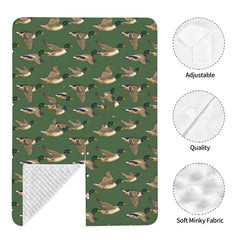 Muishi plush back fabric feels skin-friendly and soothing against baby's skin