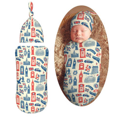 Muishi Vintage British Flag swaddle blanket wraps newborns with ultra-soft fabric for gentle swaddling.