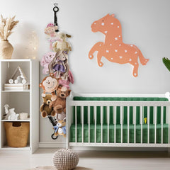 Munzong 40-clip display showing neat, accessible stuffed animals.