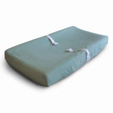 Mushie extra-soft muslin cover in Roman Green with gentle touch and breathable fabric.