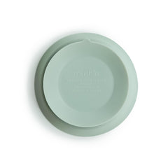 Non-slip design helps minimize spills during meals and snack time.