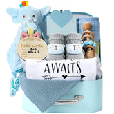 Naozinebi baby gift set muslin towel shows soft materials for newborn care.