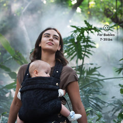 NEST BLANCHE ergonomic design with adjustable straps for comfort