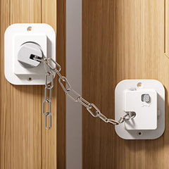 NestGuard adjustable strap door lock demonstrates secure fit for varied doors.