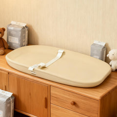 NOSDA CRADOE non-slip base keeps baby secure during diaper changes.