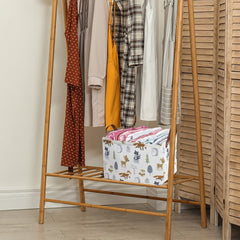 NTAOHAMPER basket shows leather handle detail for easy carrying