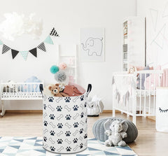 NTAOHAMPER portable with leather handles for easy moving around the home.