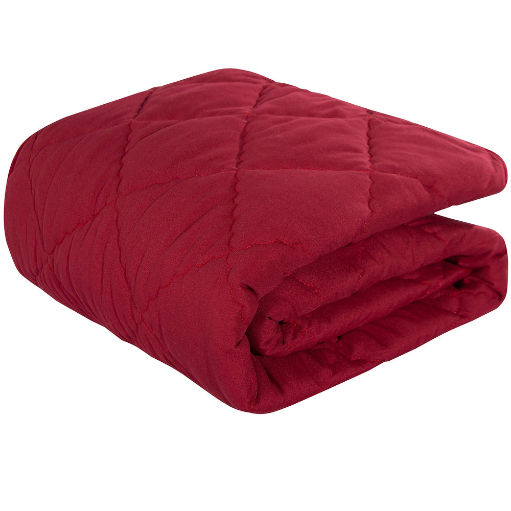 NTBAY Down Alternative Toddler Comforter red front view showcases ultra-soft microfiber warmth for year-round comfort.