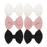 ONENINEDREAM baby bow clip in black with a secure alligator clip for daily wear.
