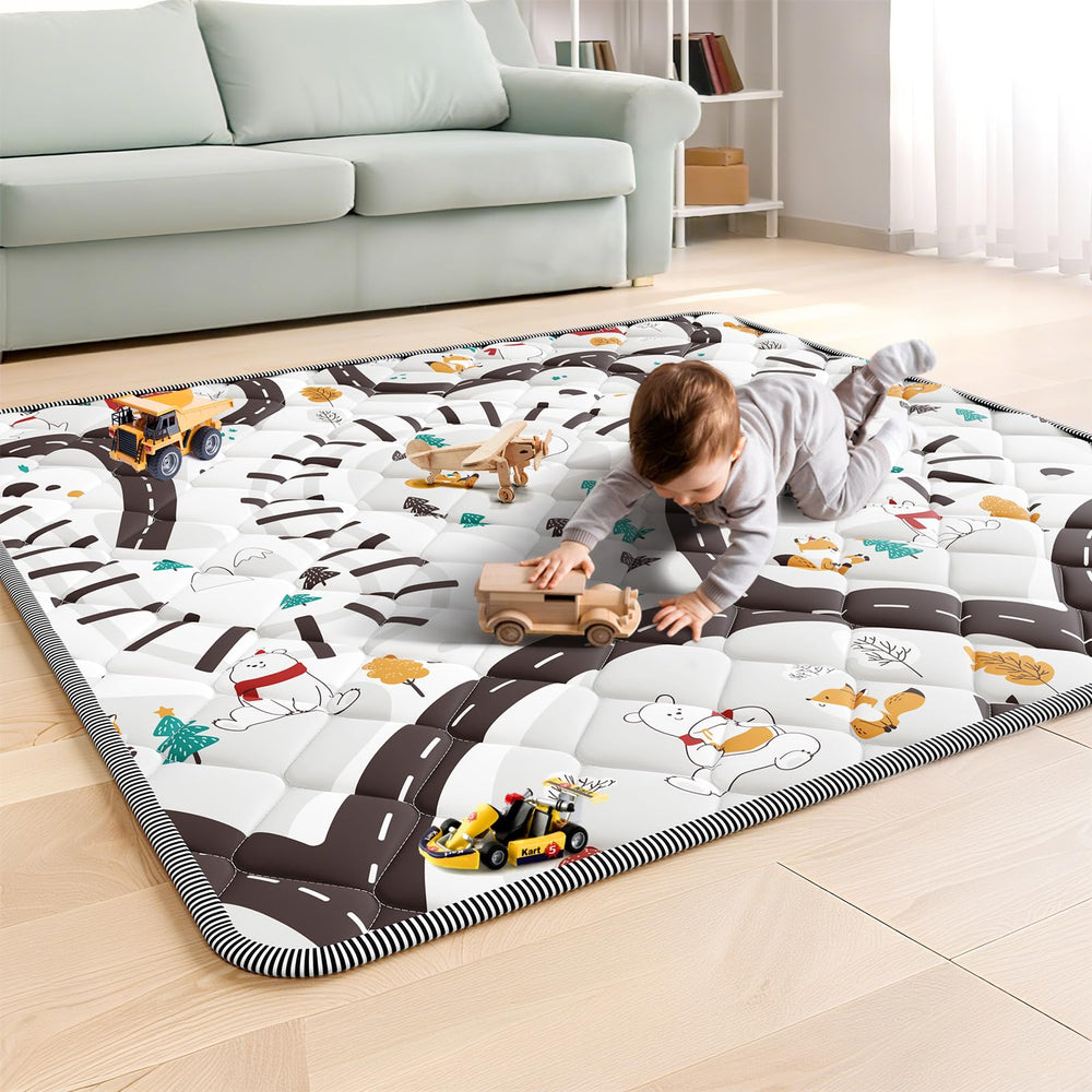 Palopalo 47x47in play mat hero image showing a spacious baby play area.
