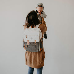 Parker Baby Co. Birch Bag Cream insulated bottle holders keeping drinks ready.