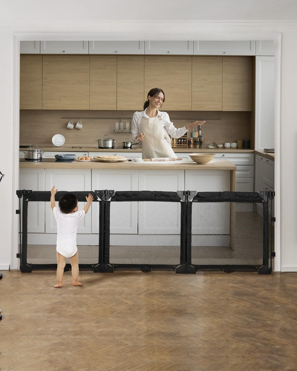 Patywaga extra wide gate with mesh for wide hallways and safe toddlers.