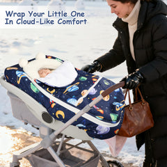 Pea Pod Winter compatible with major infant seats for quick setup.
