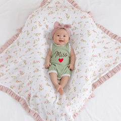 PEIPEIWU flounce muslin blanket laid out for nap time with breathable fabric