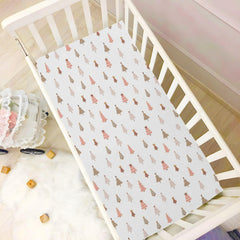 Pfrewn Christmas crib sheet with pink forest design for playful toddler rooms