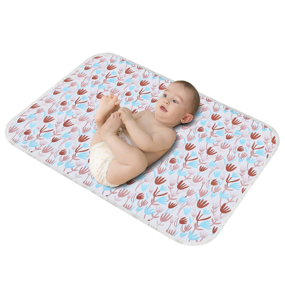 PHOEBUS BABY changing pad with soft cotton surface for gentle baby skin.