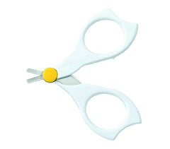 PIGEON nail scissor made in Japan cap detail for safe storage