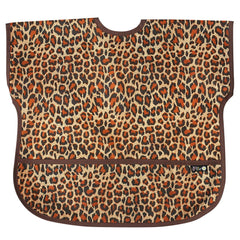 Plie bib with cotton-trimmed neck for gentle comfort during meals.
