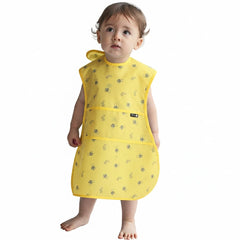 Plie full coverage bib yellow bear front view keeps clothes clean during meals.