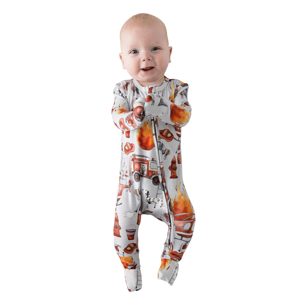 Posh Peanut convertible baby sleepers with footless design for versatile wear.