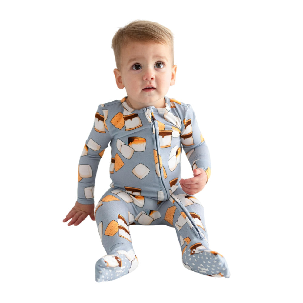 Posh Peanut convertible sleepers with top zipper for quick diaper changes.