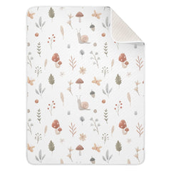 Qilmy Mushroom Snail Blanket with soft cotton for newborn comfort.