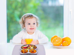 Qshare Toddler Plate bright design engages kids during meals