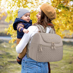 Qualyphant bag interior with pockets for pumps and accessories.