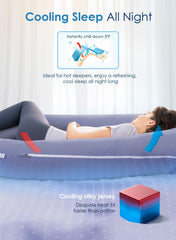 QUEEN ROSE back-supporting pregnancy pillow promotes spinal alignment.