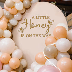 Ramciyo gender reveal bee sign decor adds festive backdrop for celebration