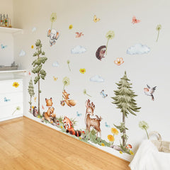 Runtoo woodland animal wall decal featuring a fox for playful bedroom decor