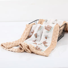 Runzhuoyang blanket dots close-up highlighting breathable texture for all-season use