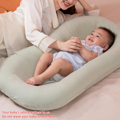 Saanerueen baby lounger with soft cotton fabric for delicate skin.