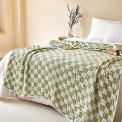 SANACYNA lightweight breathable blanket close-up weave ideal for warm seasons